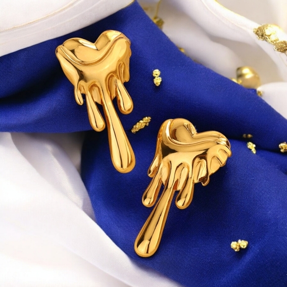 🆕️Chic Melting Heart Trendy Gifting Earrings | 18K Gold Plated Stainless Steel - Picture 1 of 15